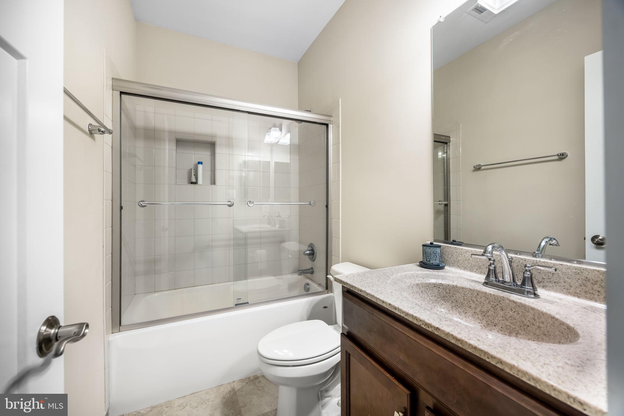 SULLIVAN ESTATES - Residential