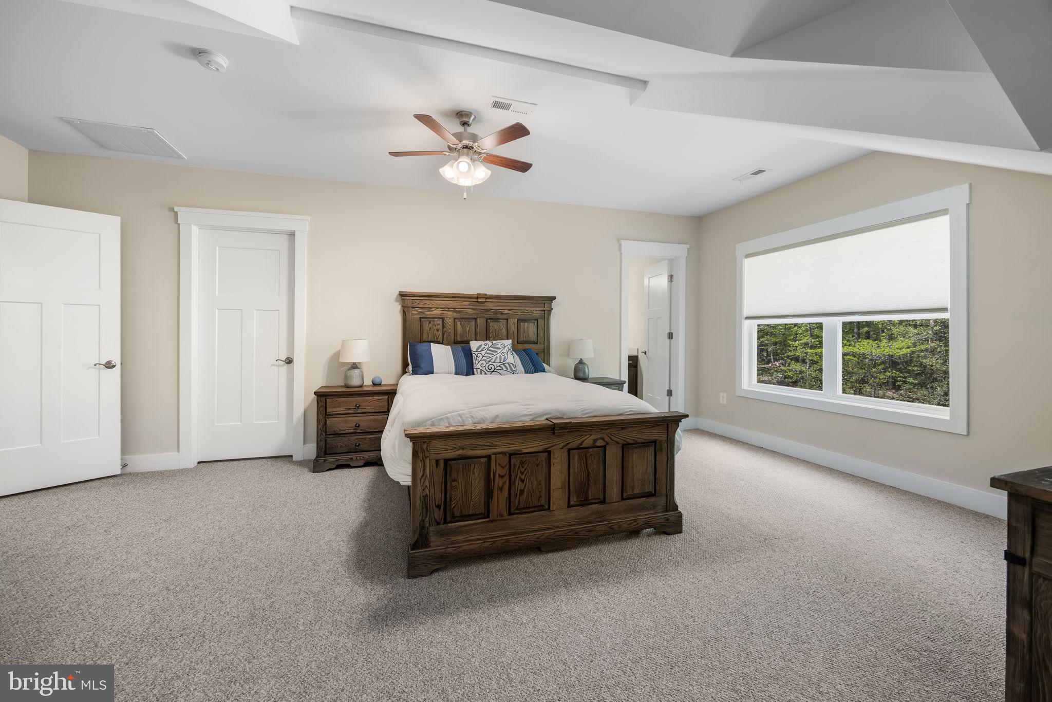 SULLIVAN ESTATES - Residential