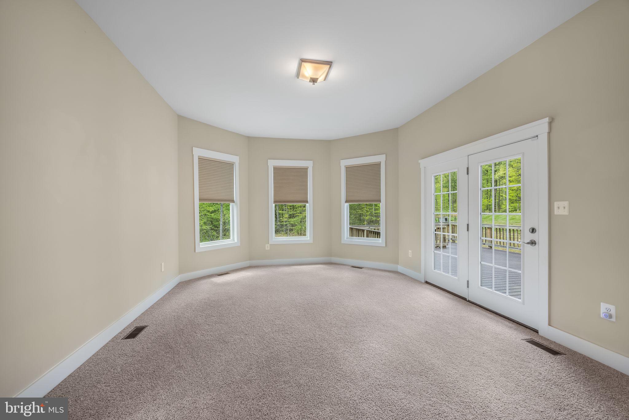 SULLIVAN ESTATES - Residential