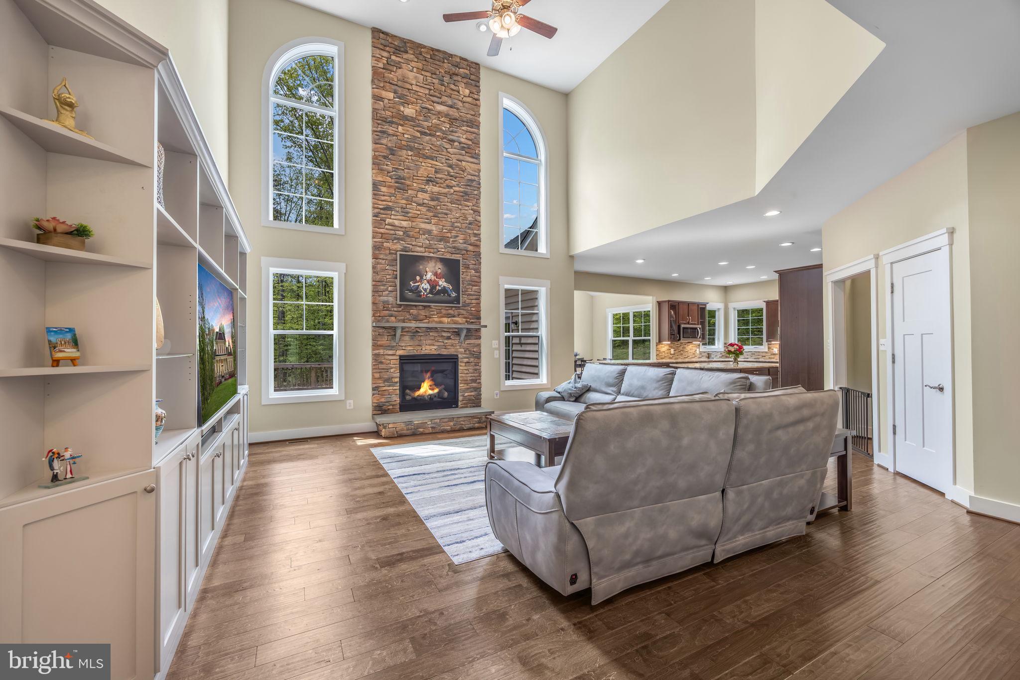 SULLIVAN ESTATES - Residential
