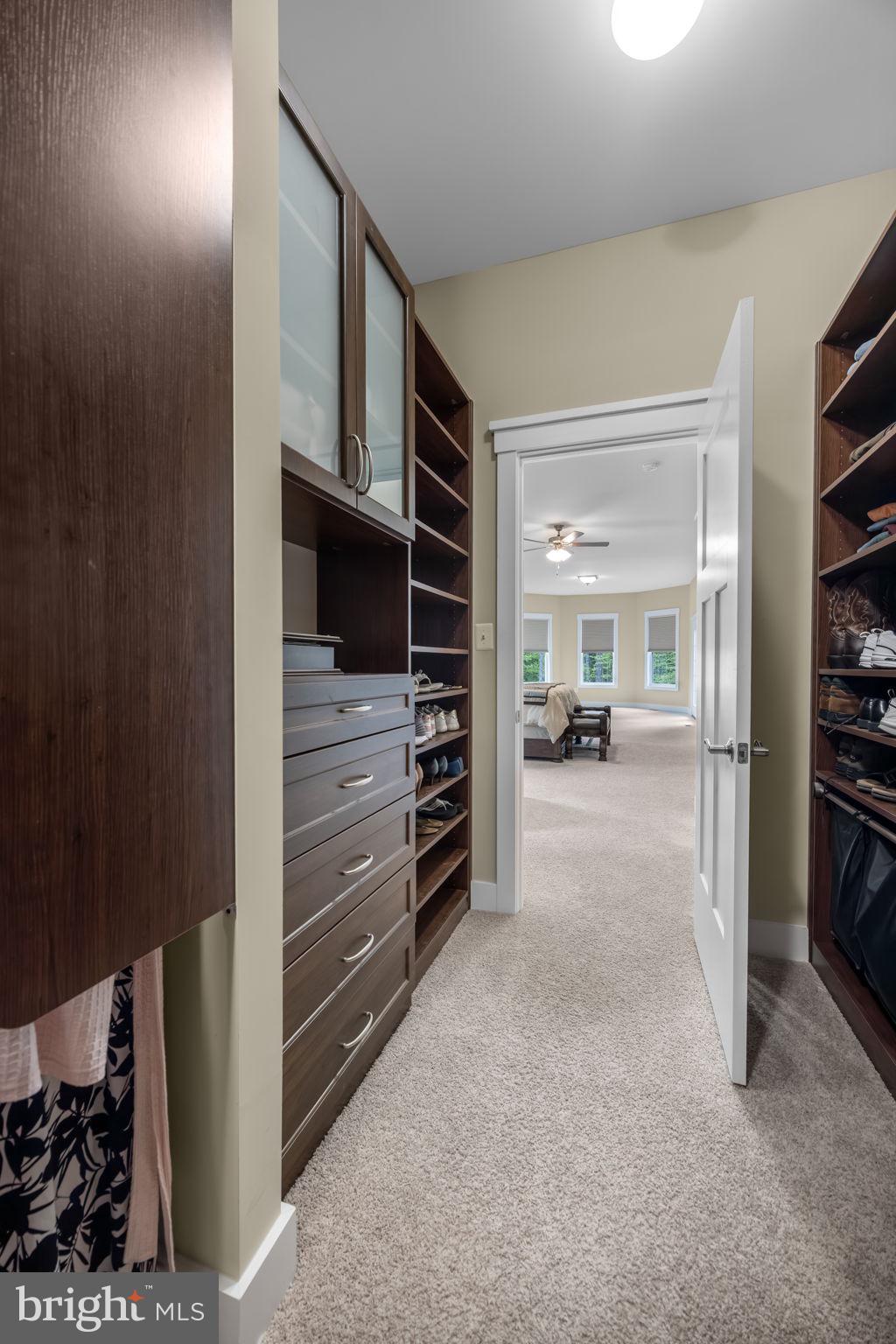 SULLIVAN ESTATES - Residential