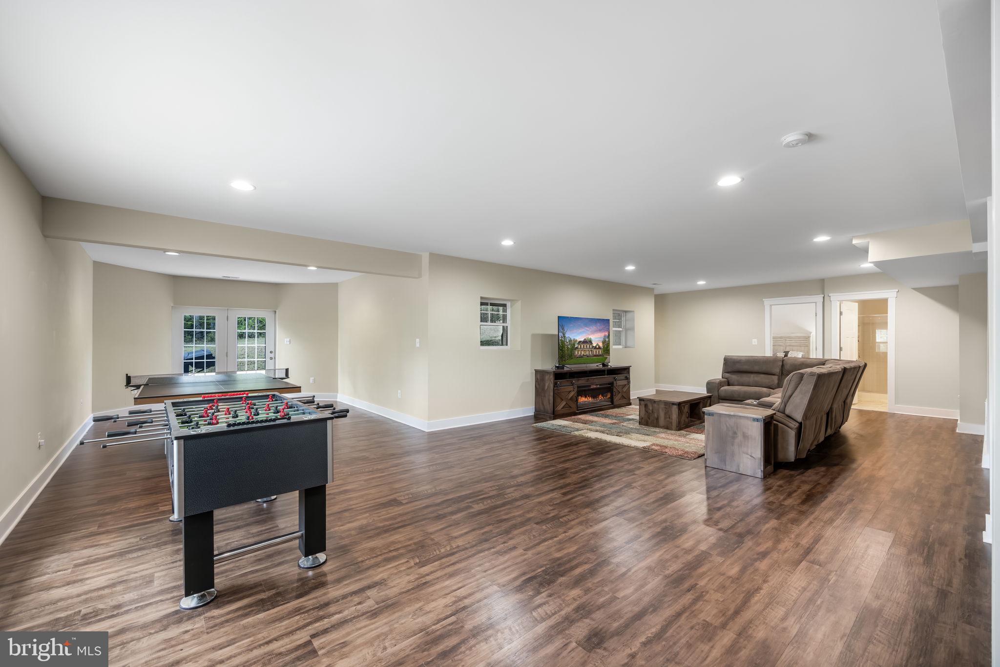 SULLIVAN ESTATES - Residential