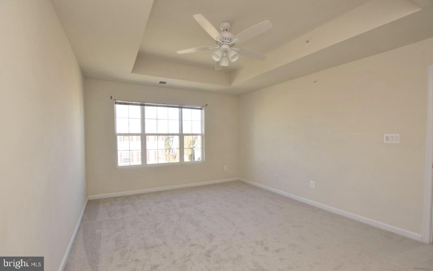 CHATSWORTH VILLAGE CONDO - Residential Lease