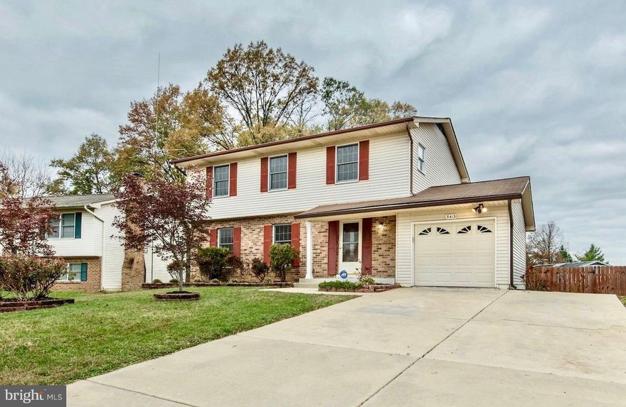 Check out this WONDERFUL Home! Beautiful flooring * Fully renovated kitchen w/granite, gorgeous cabinetry, top grade appliances * Master bedroom suite with fully renovated bath, three sizable additional bedrooms and another fully renovated bath * Cat5 wired throughout * Near Lee District Park/ Recreation Ctr / Greendale Golf Course * Huntington Metro 8 Minutes