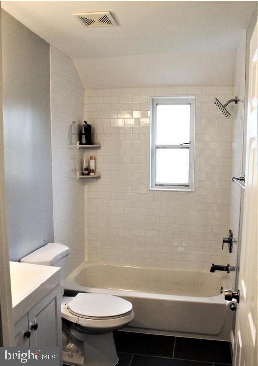 GLENMONT HILLS - Residential Lease