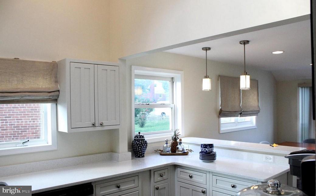 GLENMONT HILLS - Residential Lease