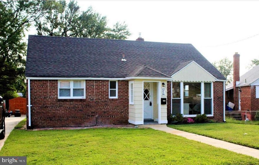 Discover the charm of this "little gem"! This cozy residence features three well-appointed bedrooms and a full bath thoughtfully arranged off the main living space, providing ample room for relaxation. The spacious kitchen is perfect for the avid cook. Nestled in a prime area, the home boasts a generous driveway that can easily accommodate five vehicles. The private backyard stands out with its flat, fenced yard—ideal for entertaining—and a large shed offering ample storage. Located just minutes from the metro, shopping, restaurants, and major roadways, this property offers the ultimate in comfort and accessibility.