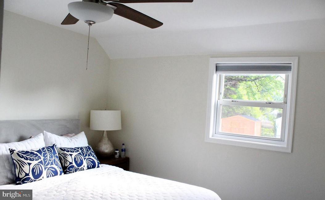 GLENMONT HILLS - Residential Lease