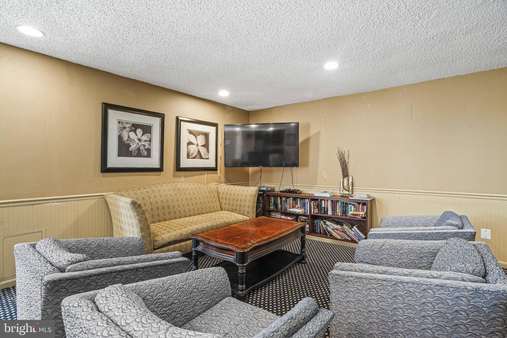 THE FORUM - Residential Lease