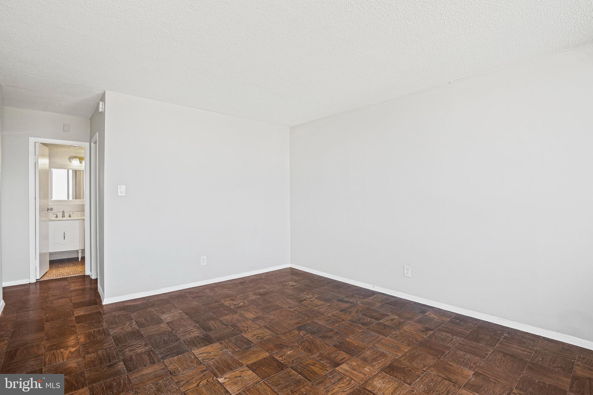 THE FORUM - Residential Lease