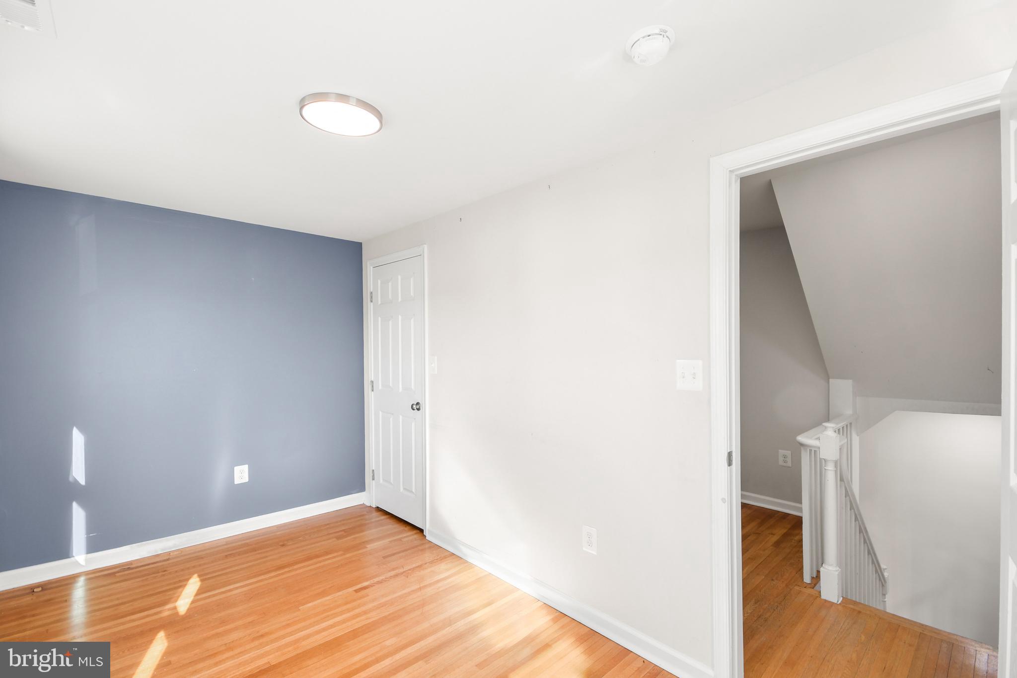 MYERSVILLE - Residential