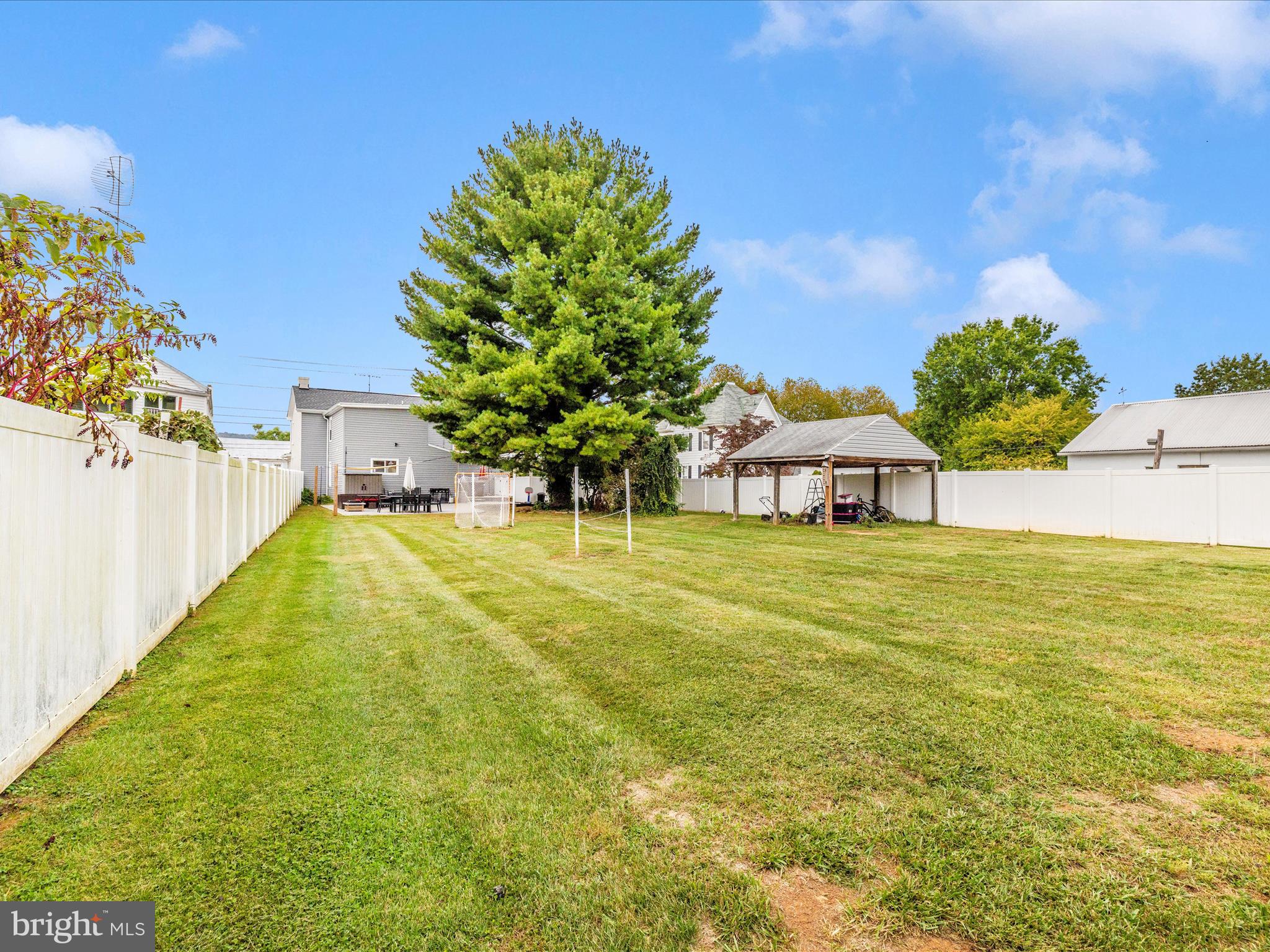 MYERSVILLE - Residential