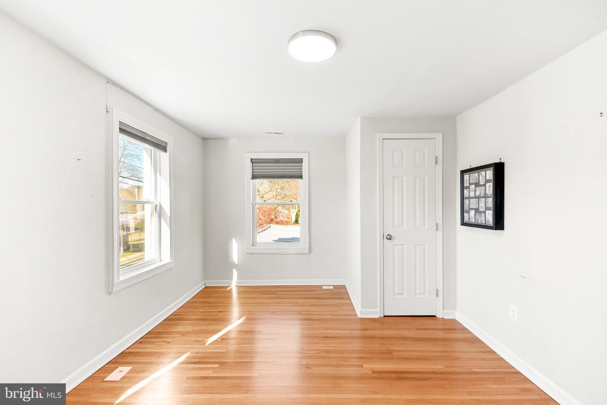 MYERSVILLE - Residential