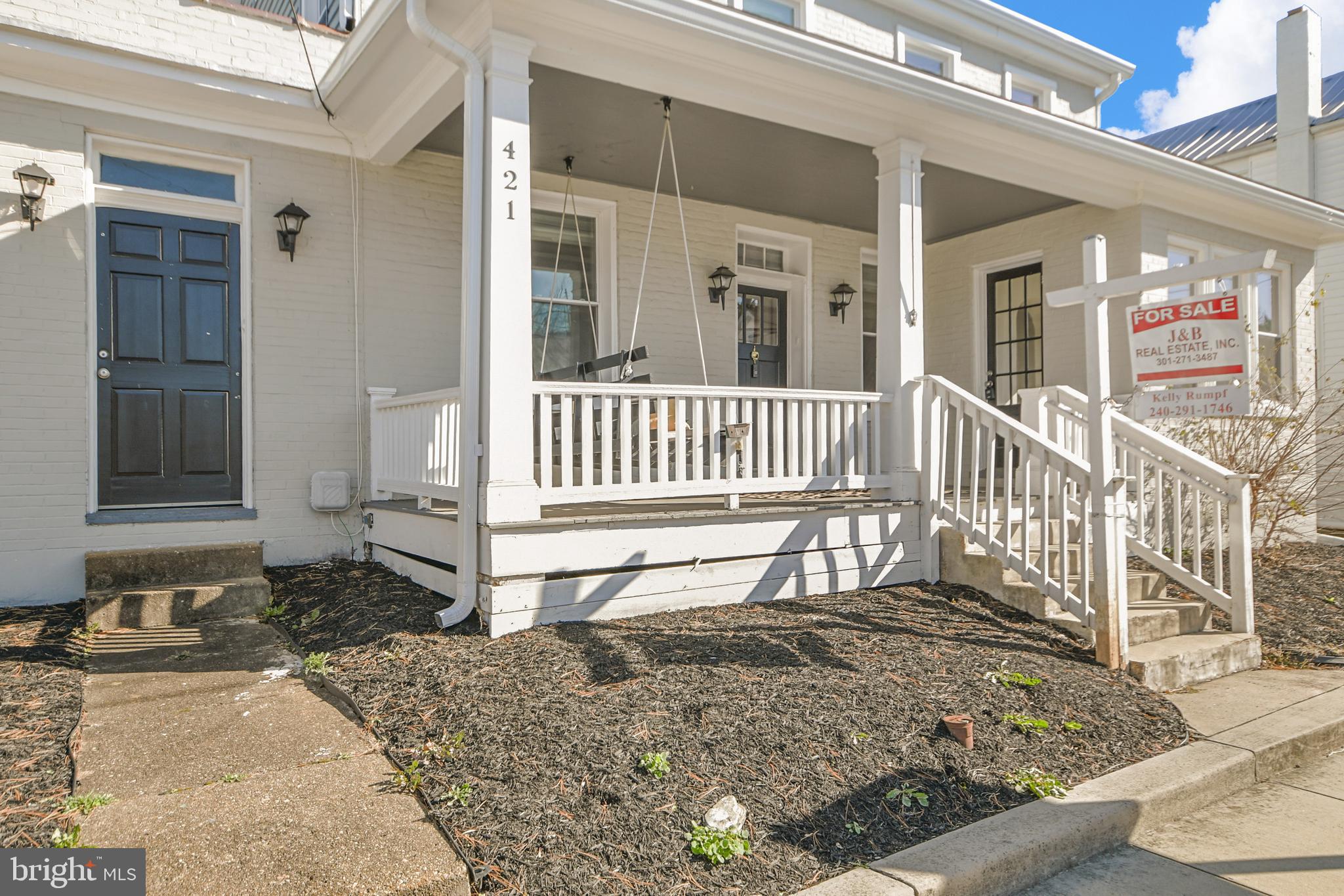 MYERSVILLE - Residential