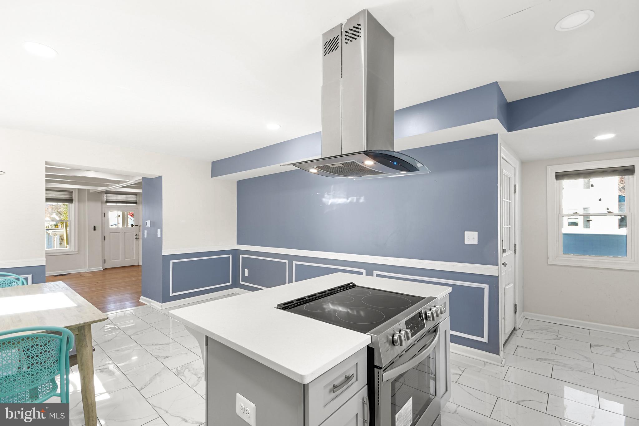 MYERSVILLE - Residential