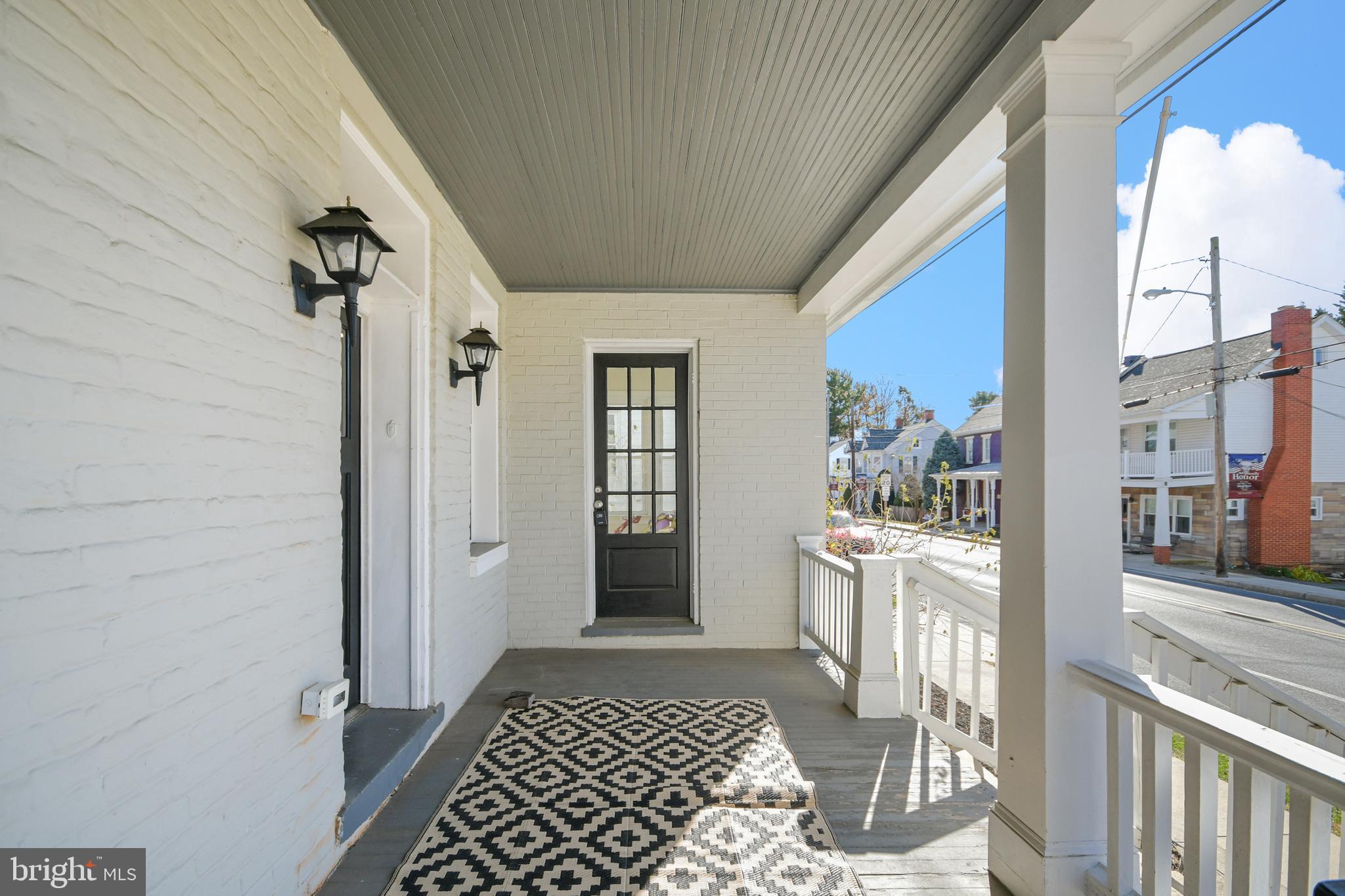 MYERSVILLE - Residential