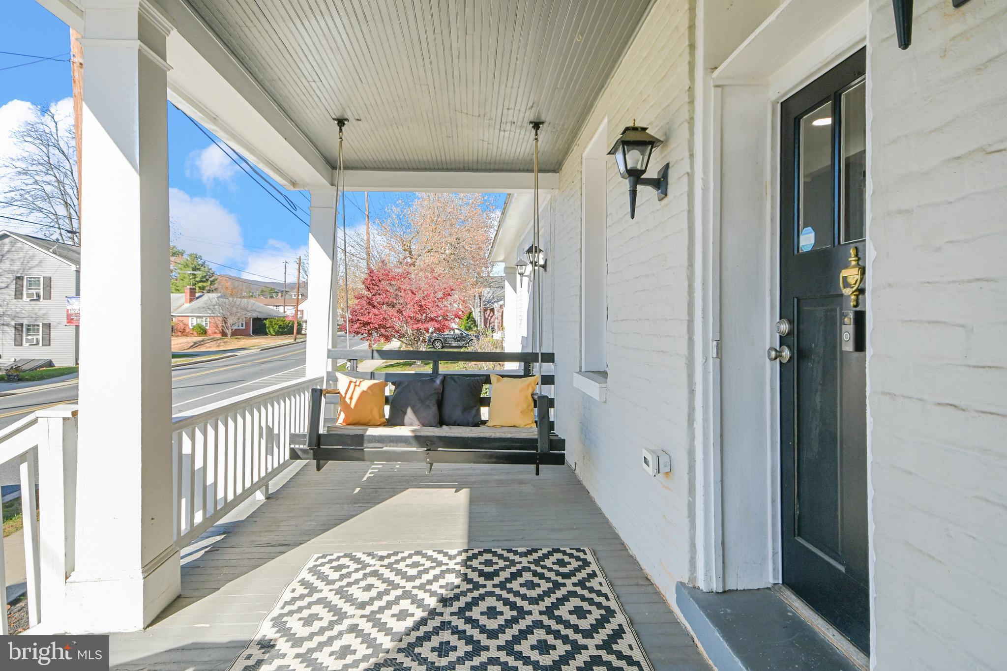 MYERSVILLE - Residential