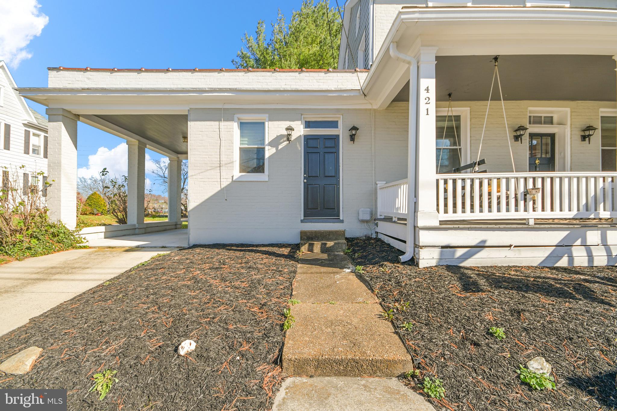 MYERSVILLE - Residential