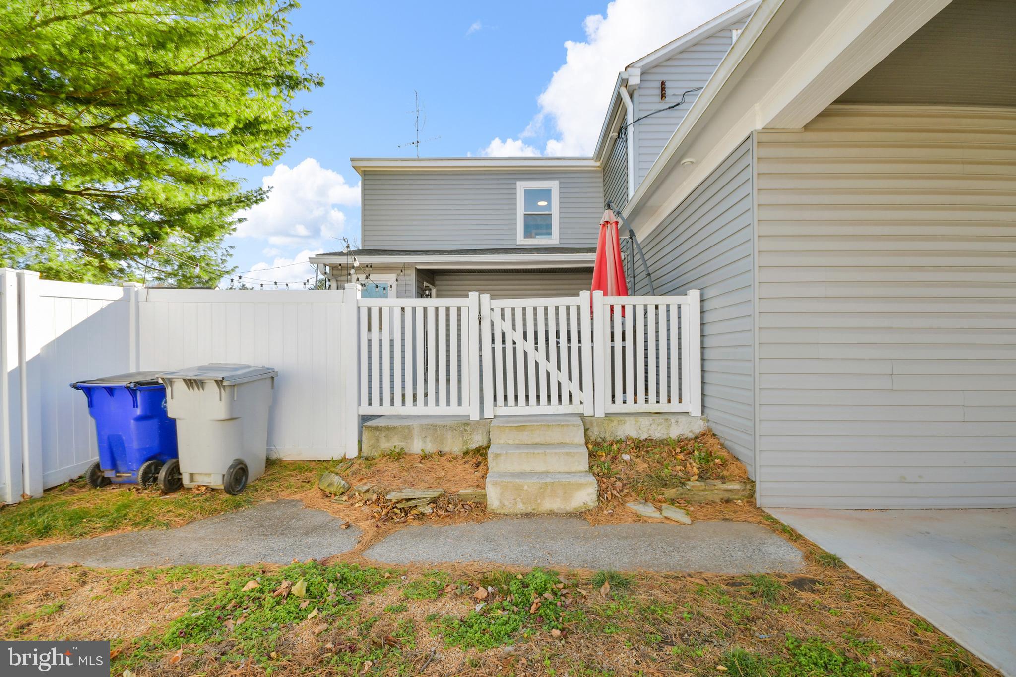 MYERSVILLE - Residential