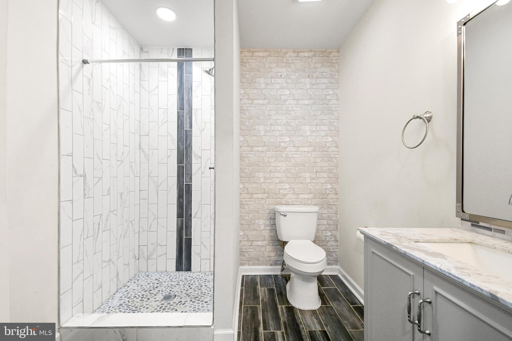 MYERSVILLE - Residential