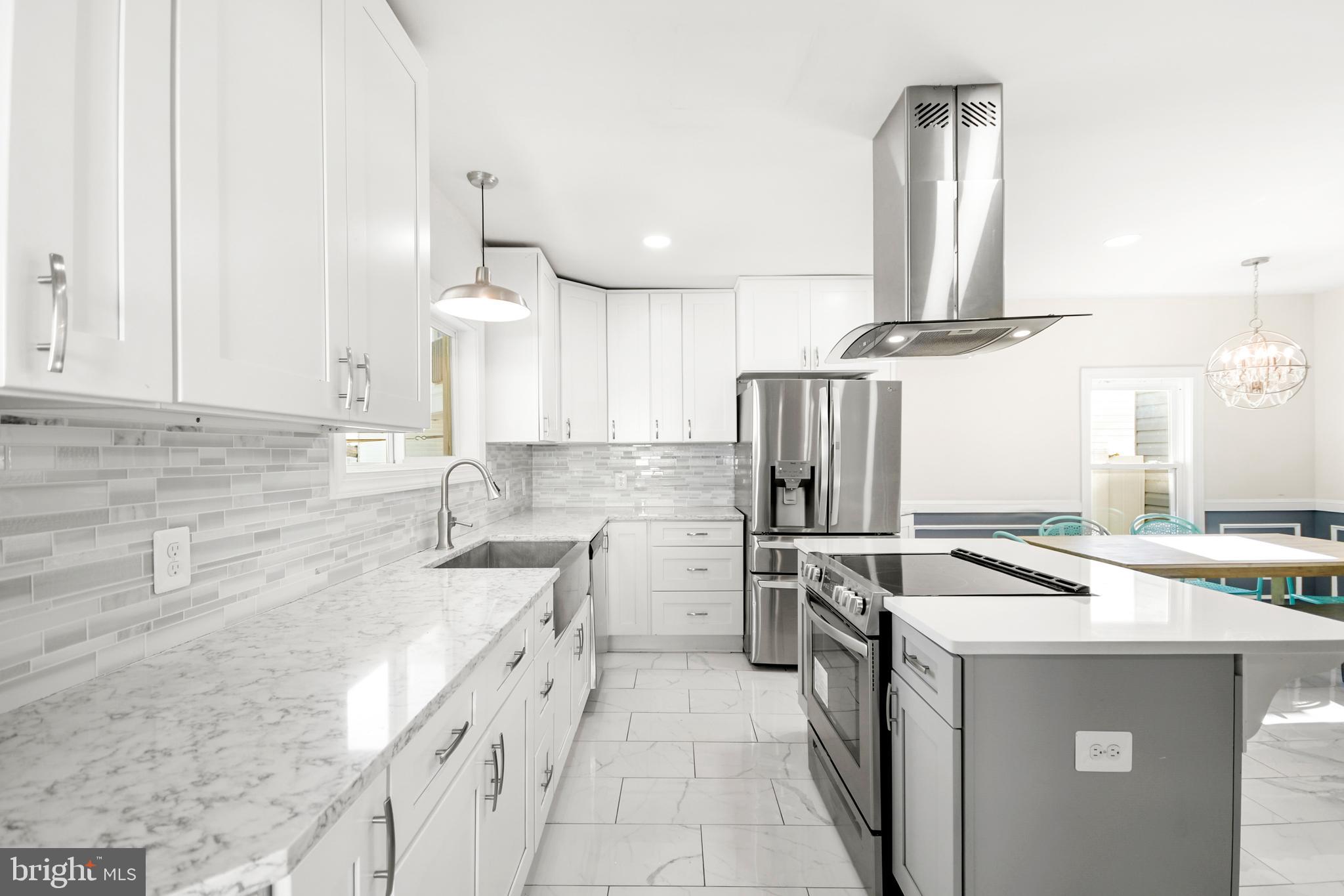 MYERSVILLE - Residential