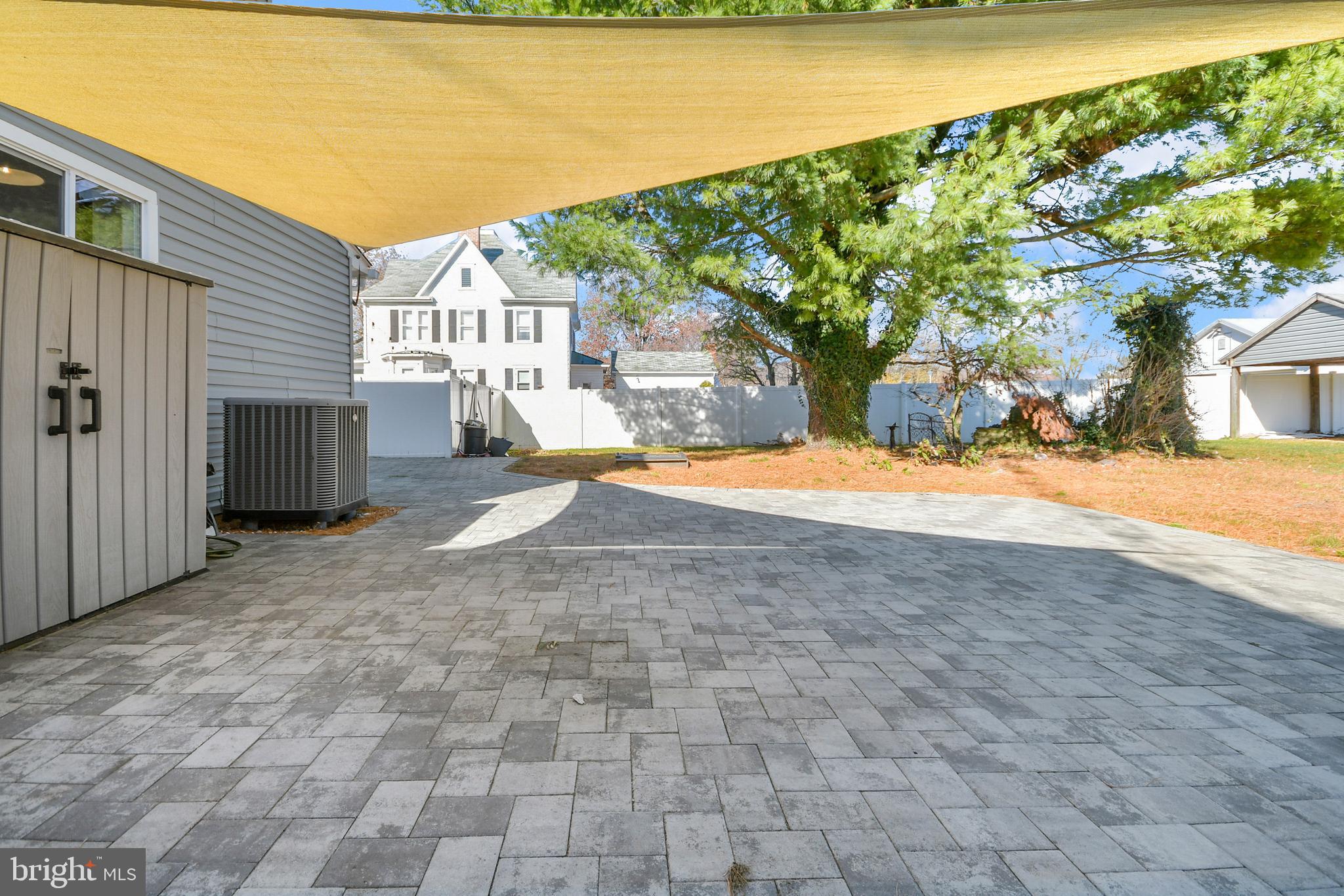 MYERSVILLE - Residential