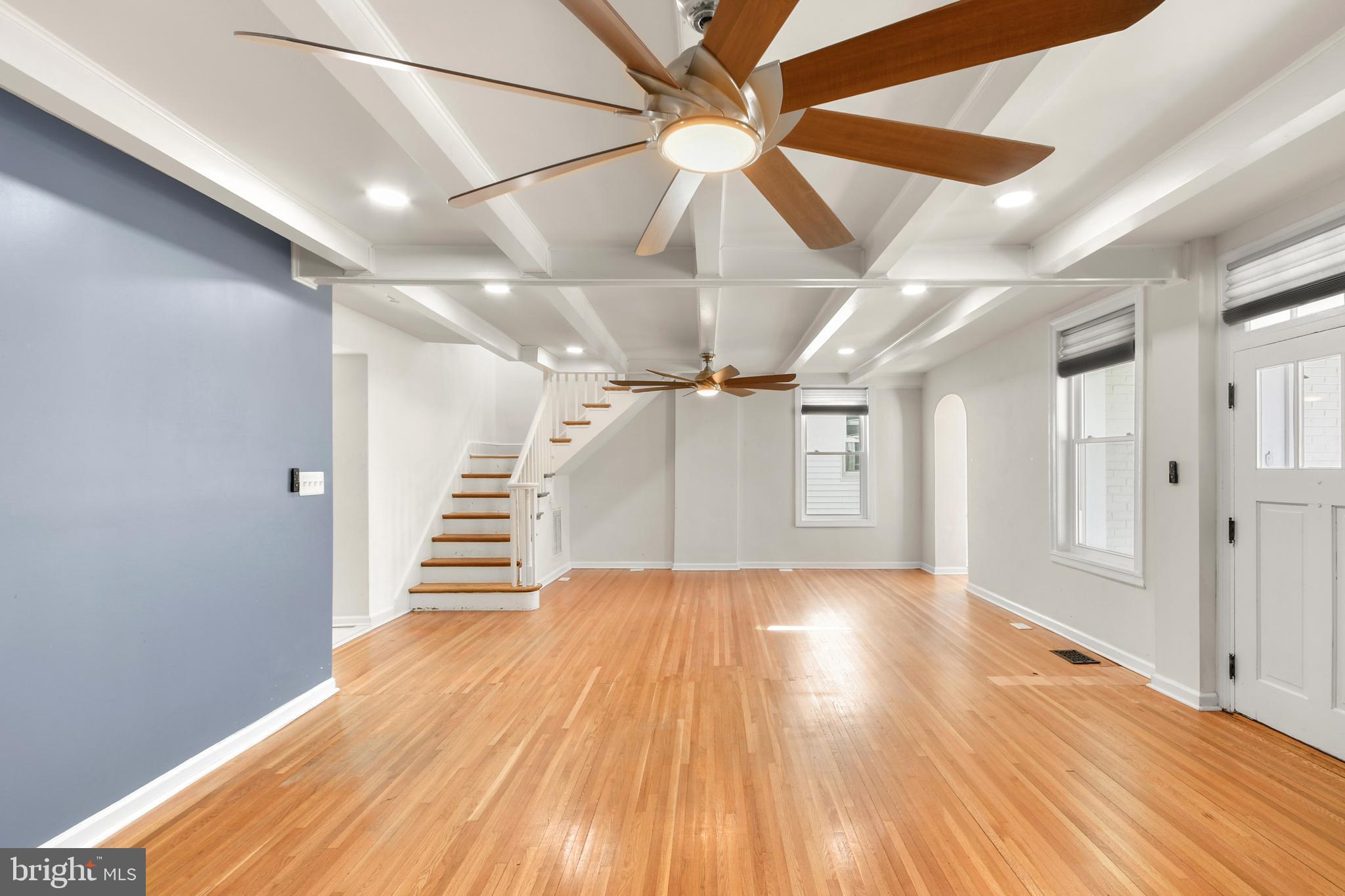 MYERSVILLE - Residential