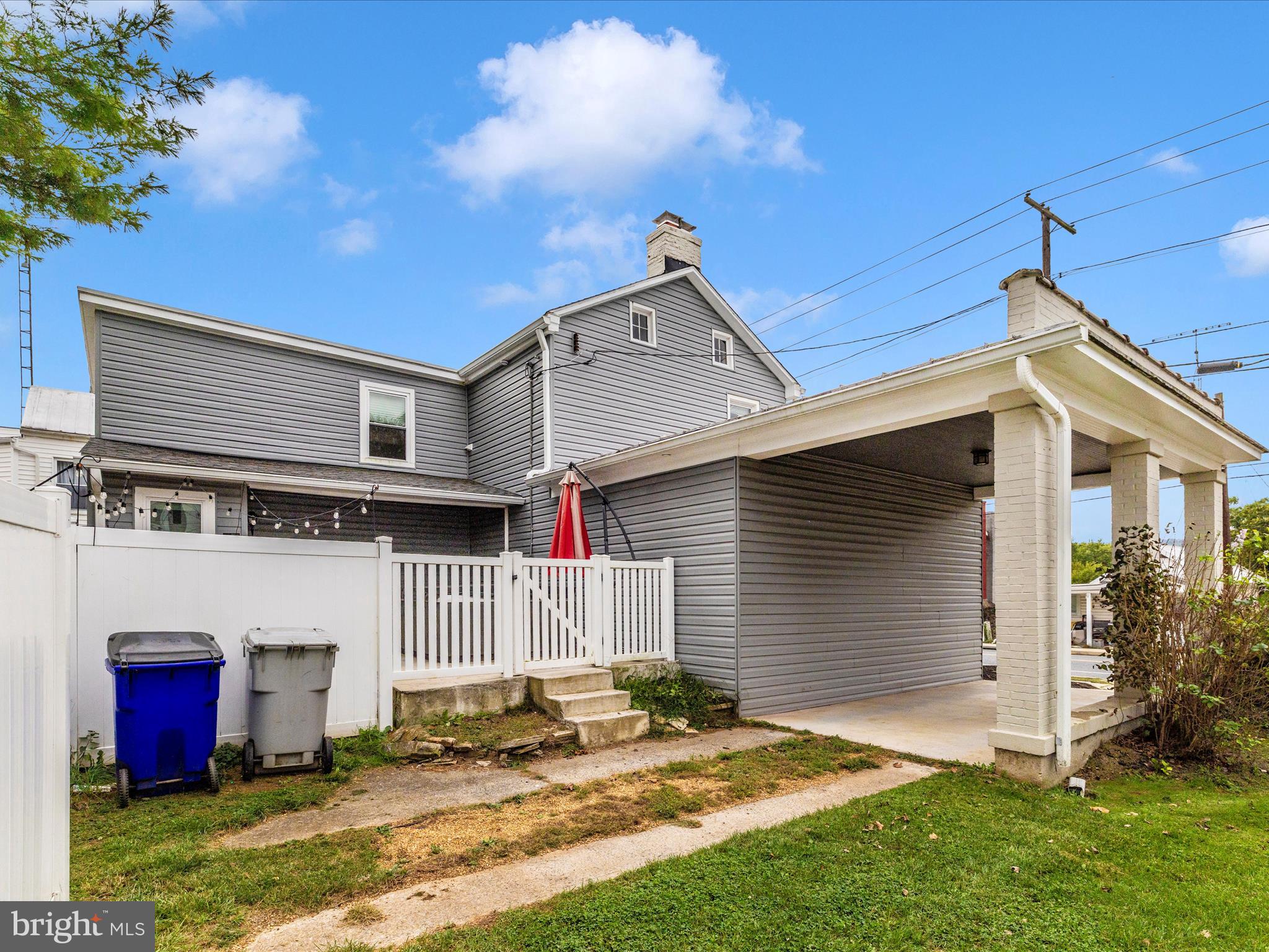 MYERSVILLE - Residential