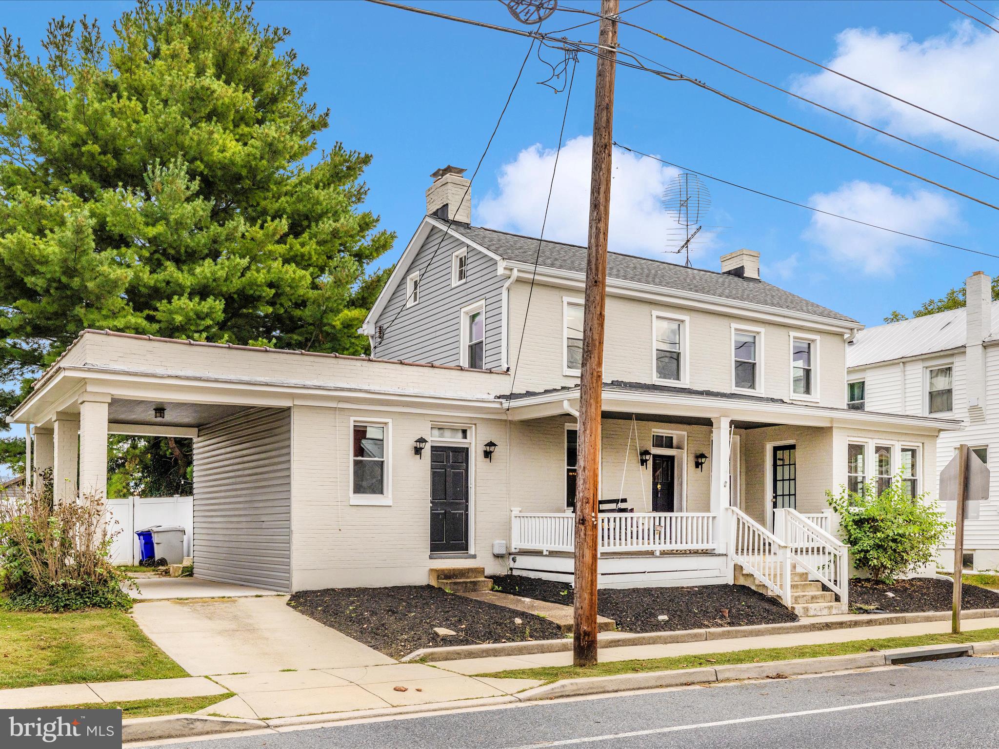 MYERSVILLE - Residential