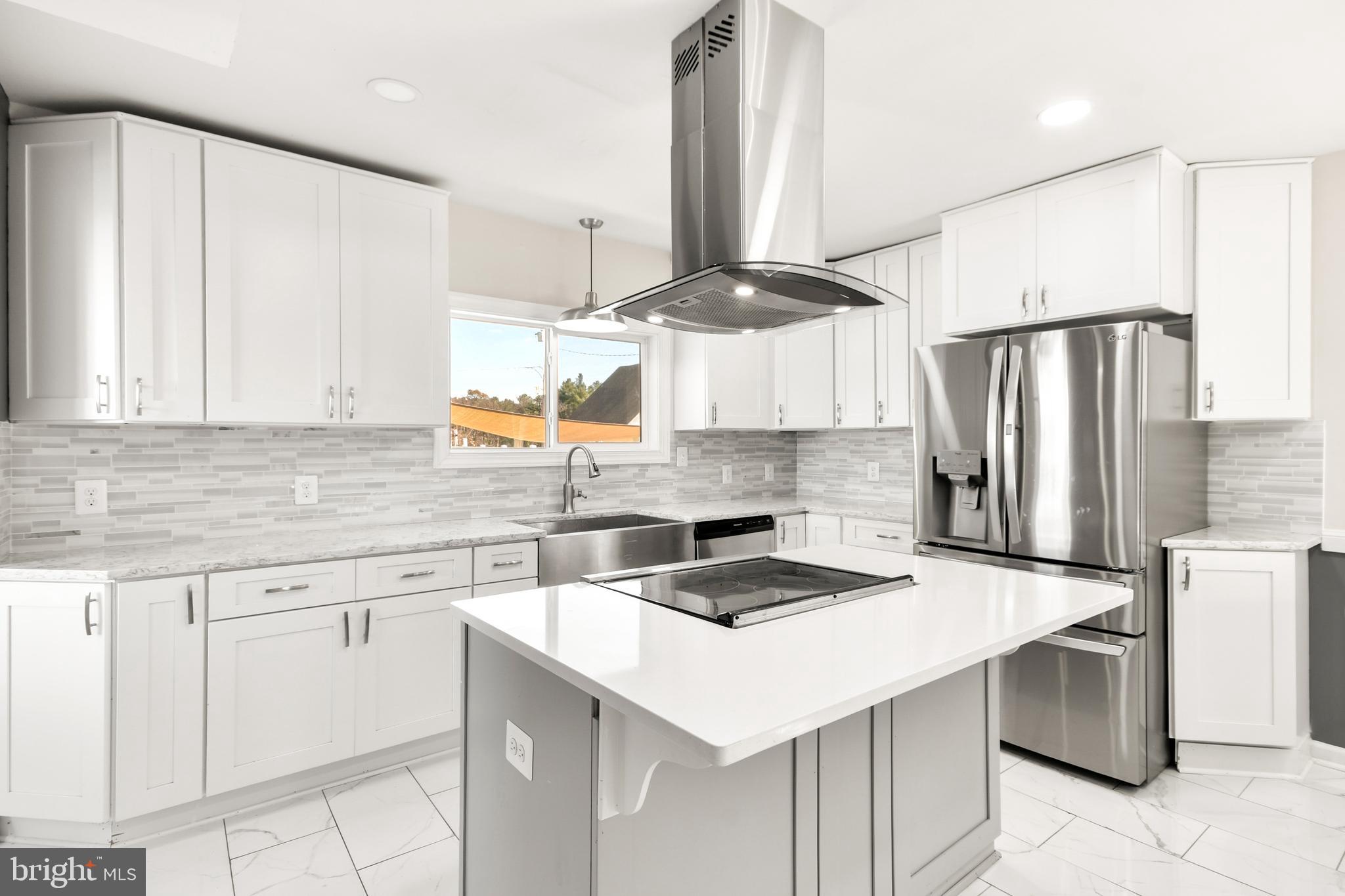 MYERSVILLE - Residential