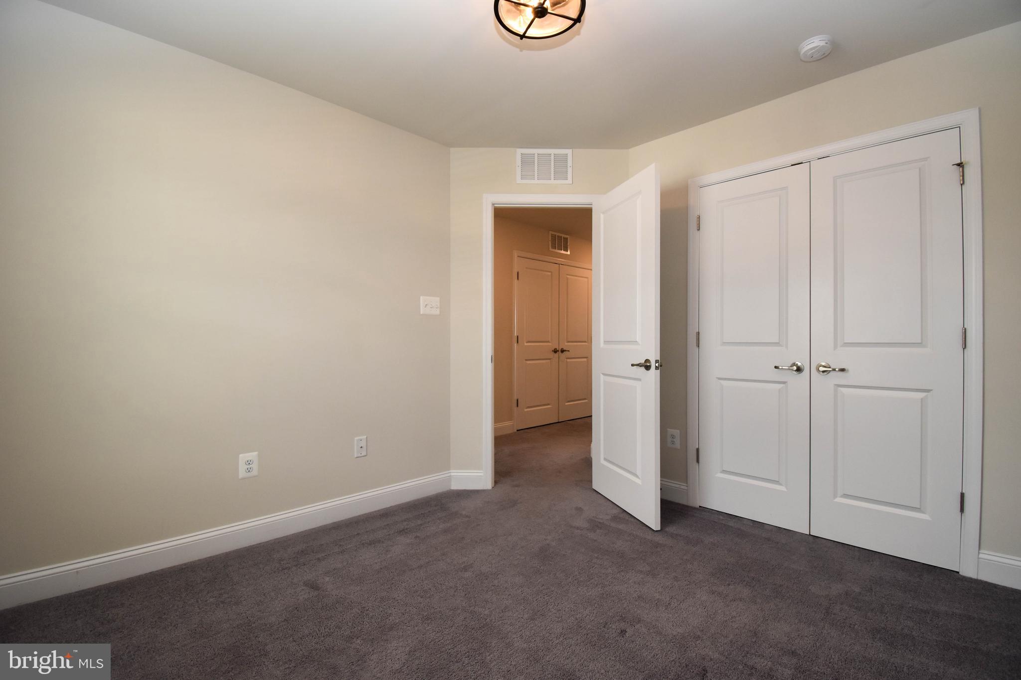 PLANTATION LAKES - Residential