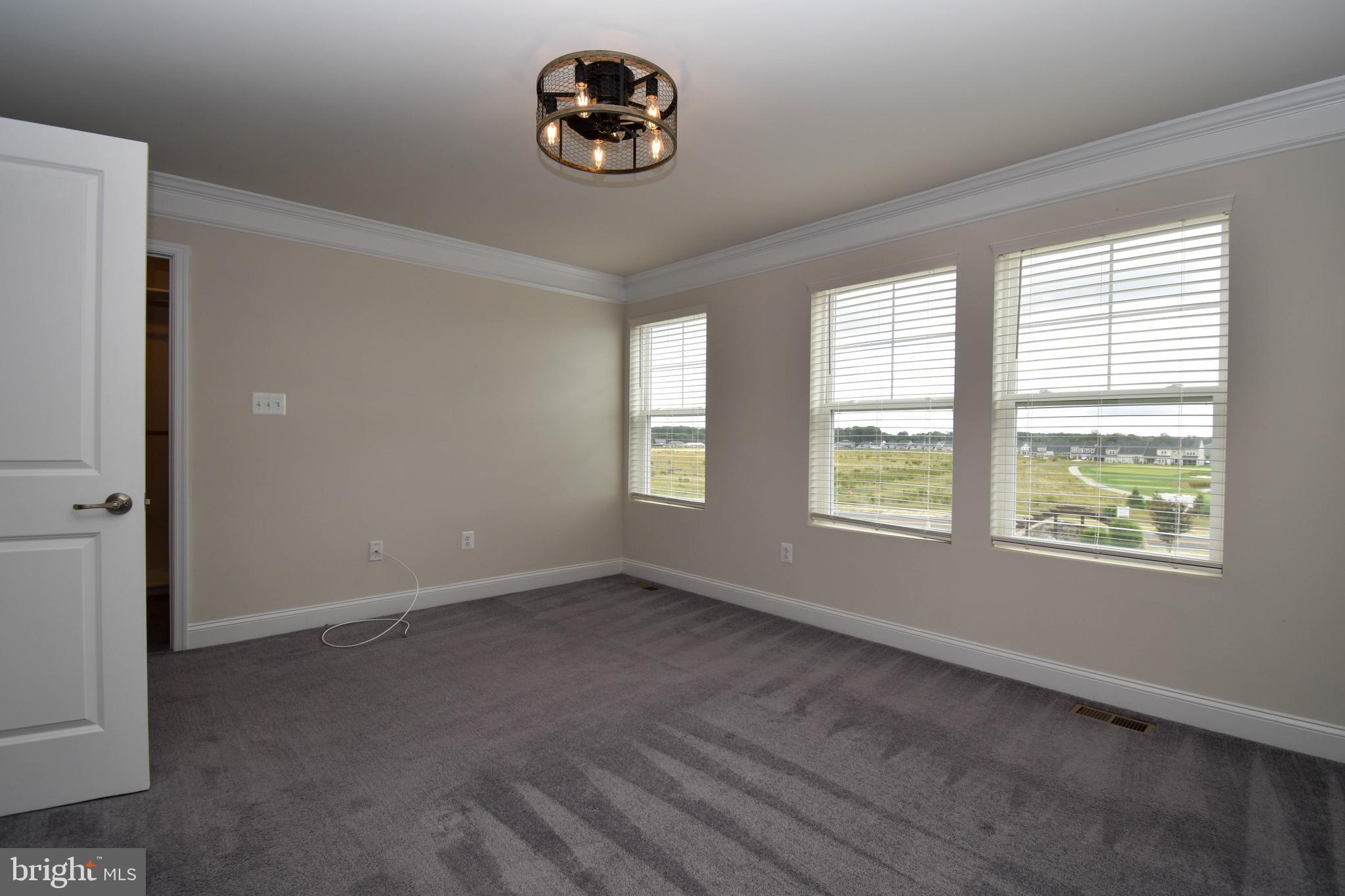 PLANTATION LAKES - Residential