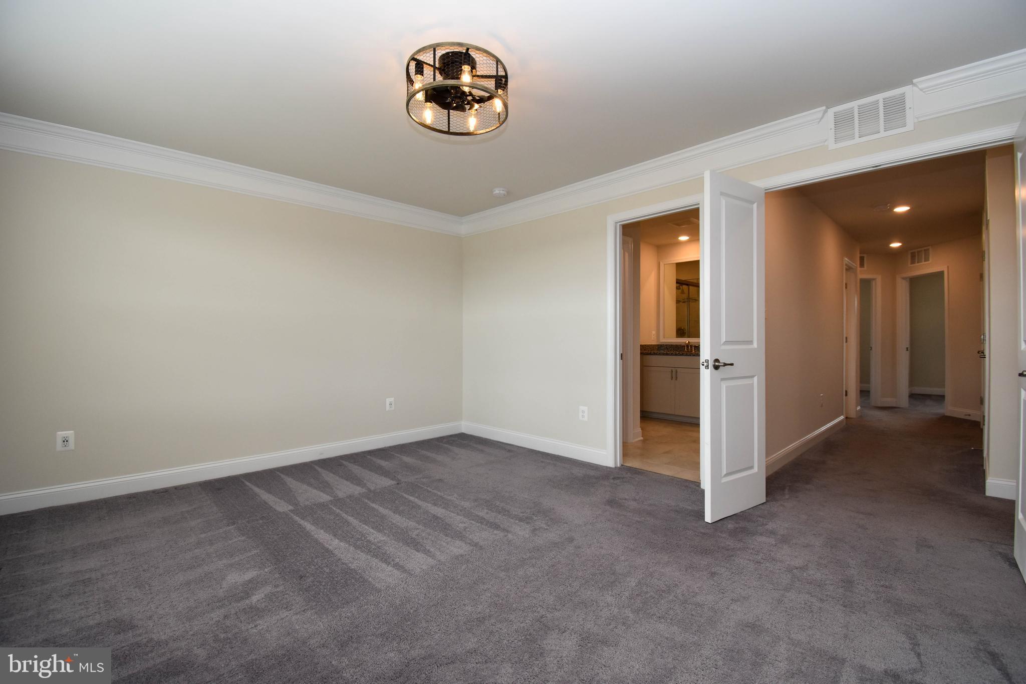 PLANTATION LAKES - Residential