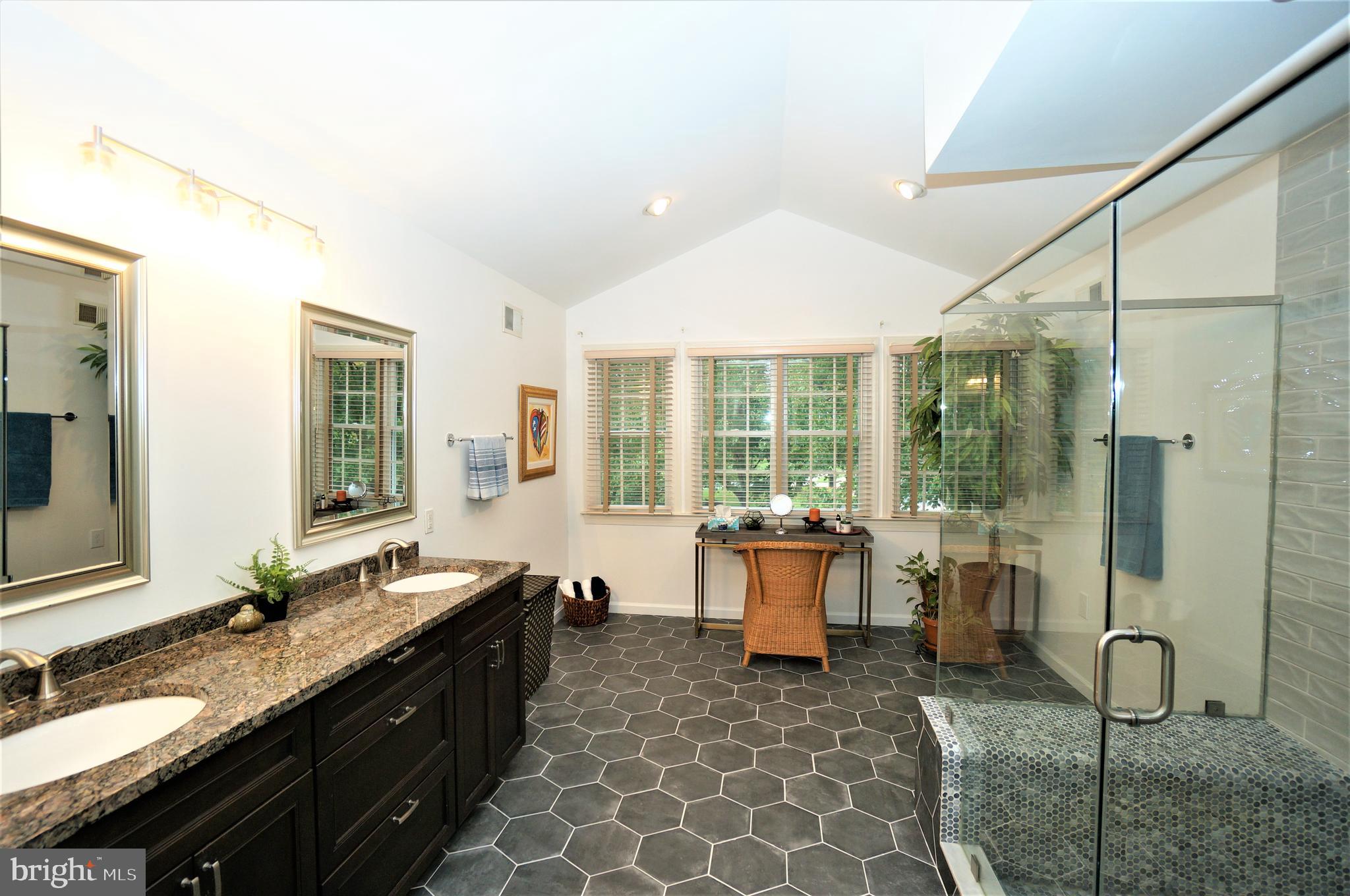 CARROLL GLEN - Residential