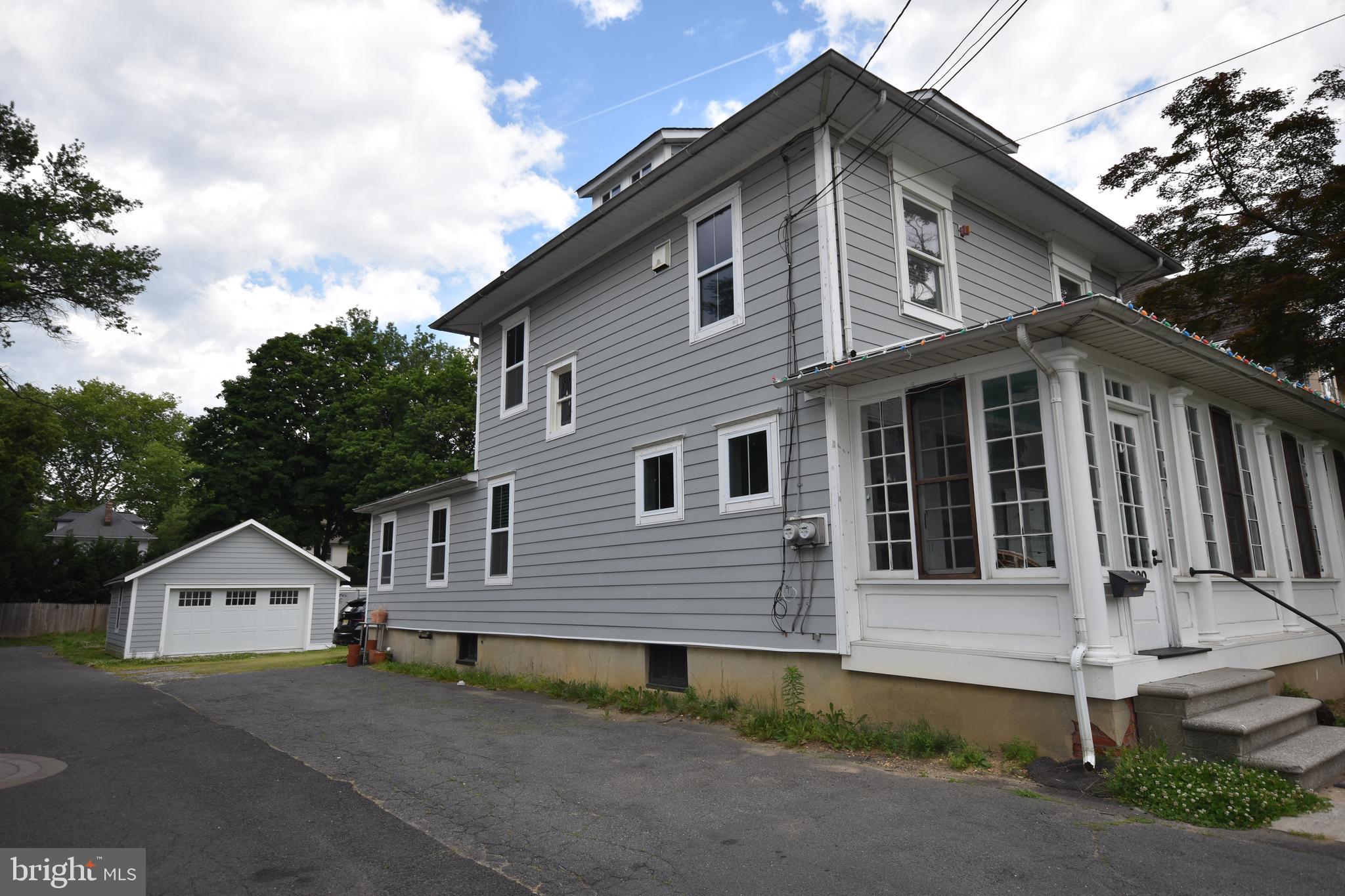 309 WHITE HORSE PIKE