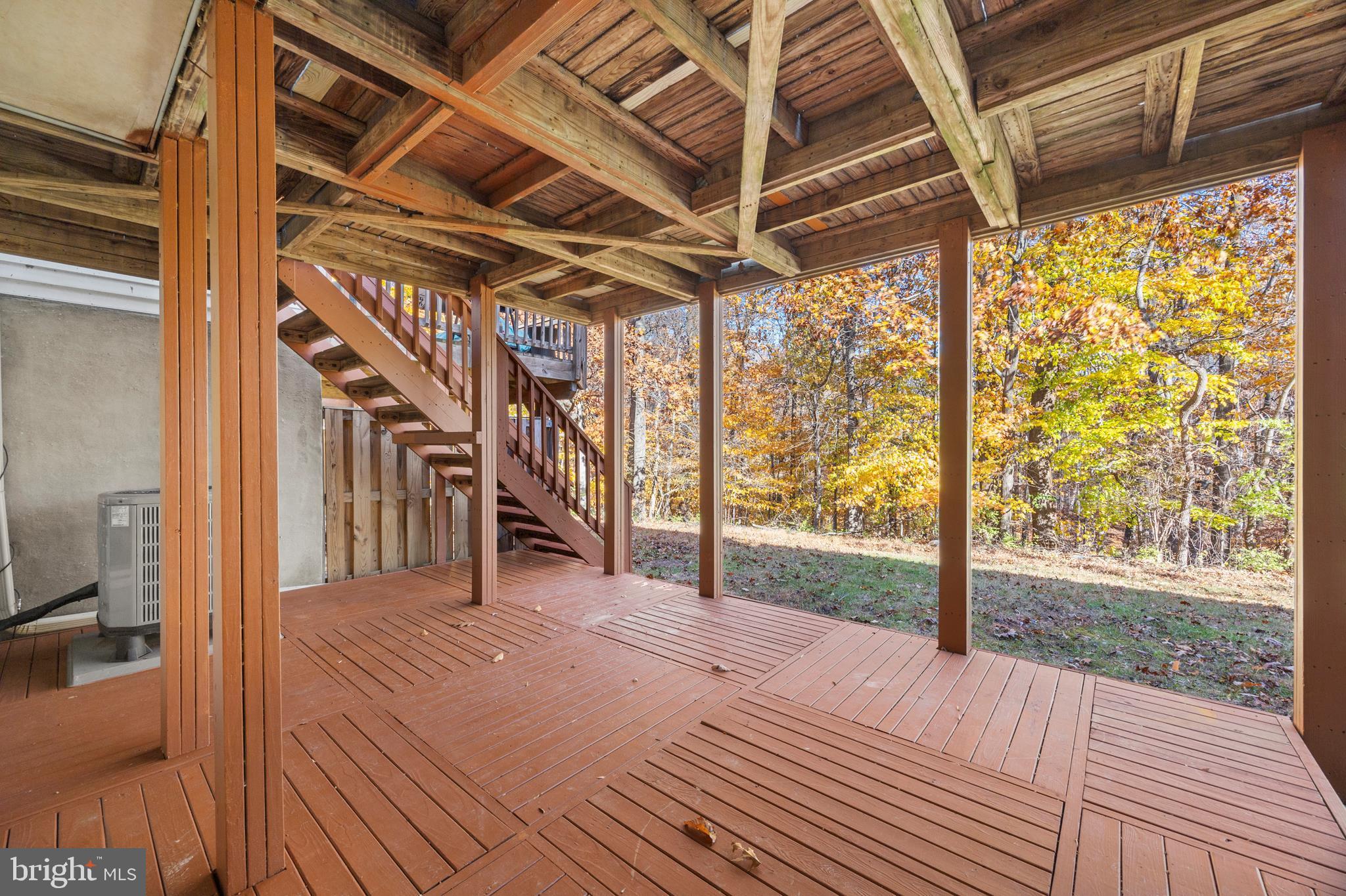 SILVER SPRING CNTRY CLUB - Residential