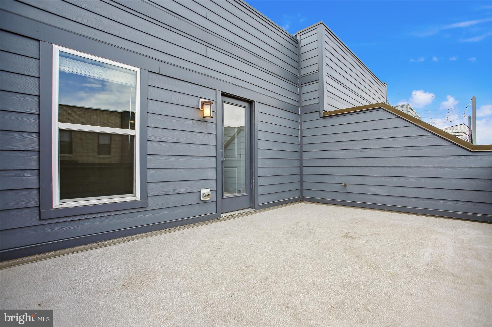 METROPARK AT ARROWBROOK - Residential Lease