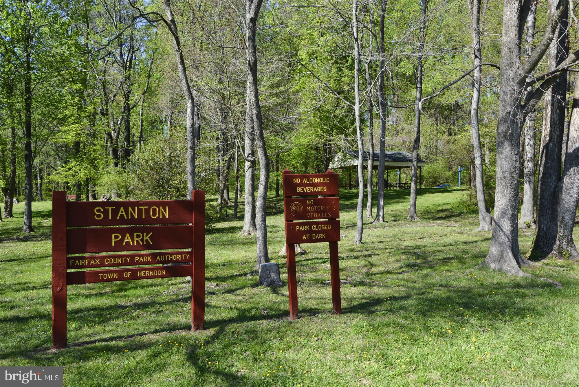 METROPARK AT ARROWBROOK - Residential Lease