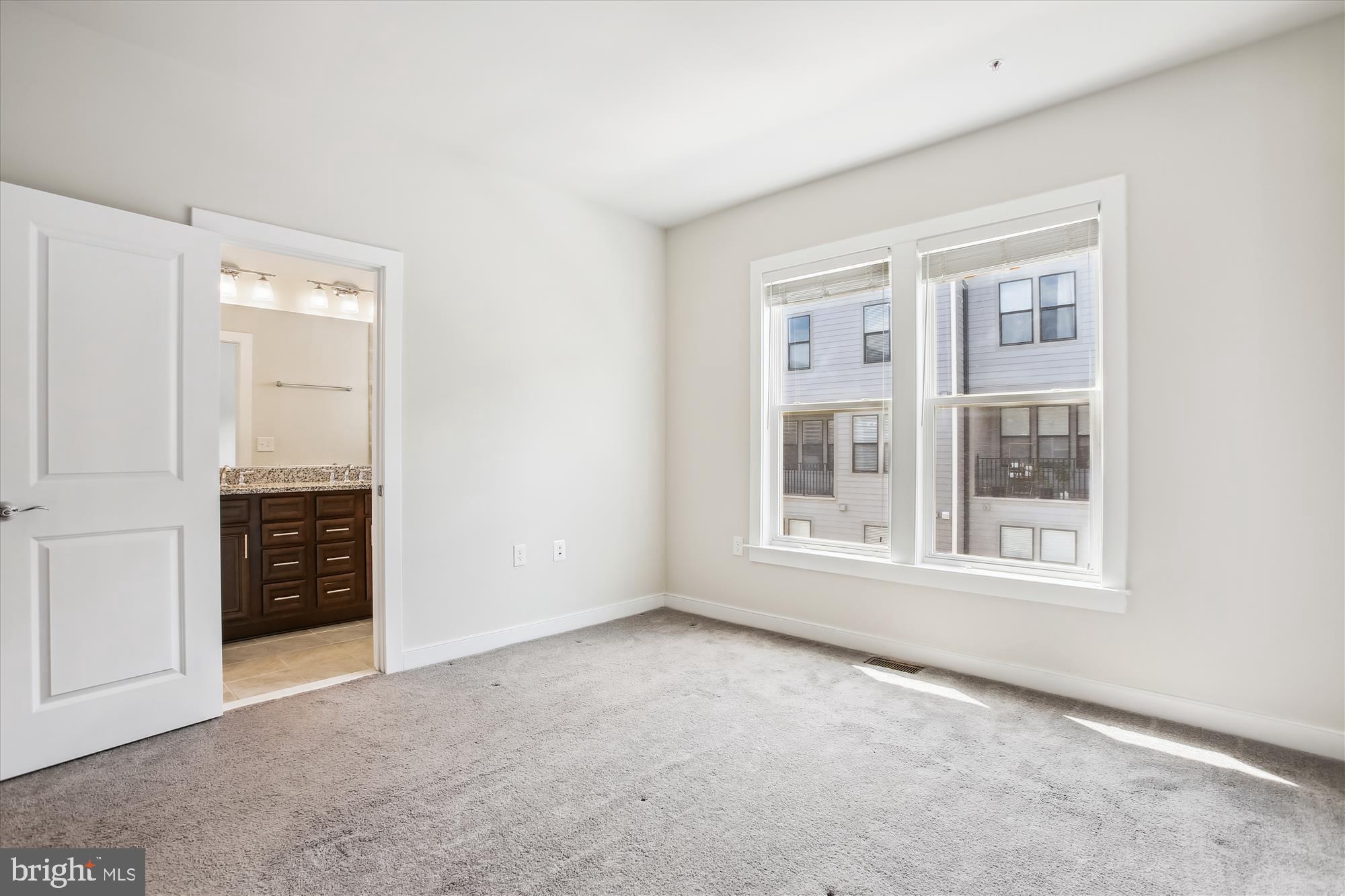 METROPARK AT ARROWBROOK - Residential Lease