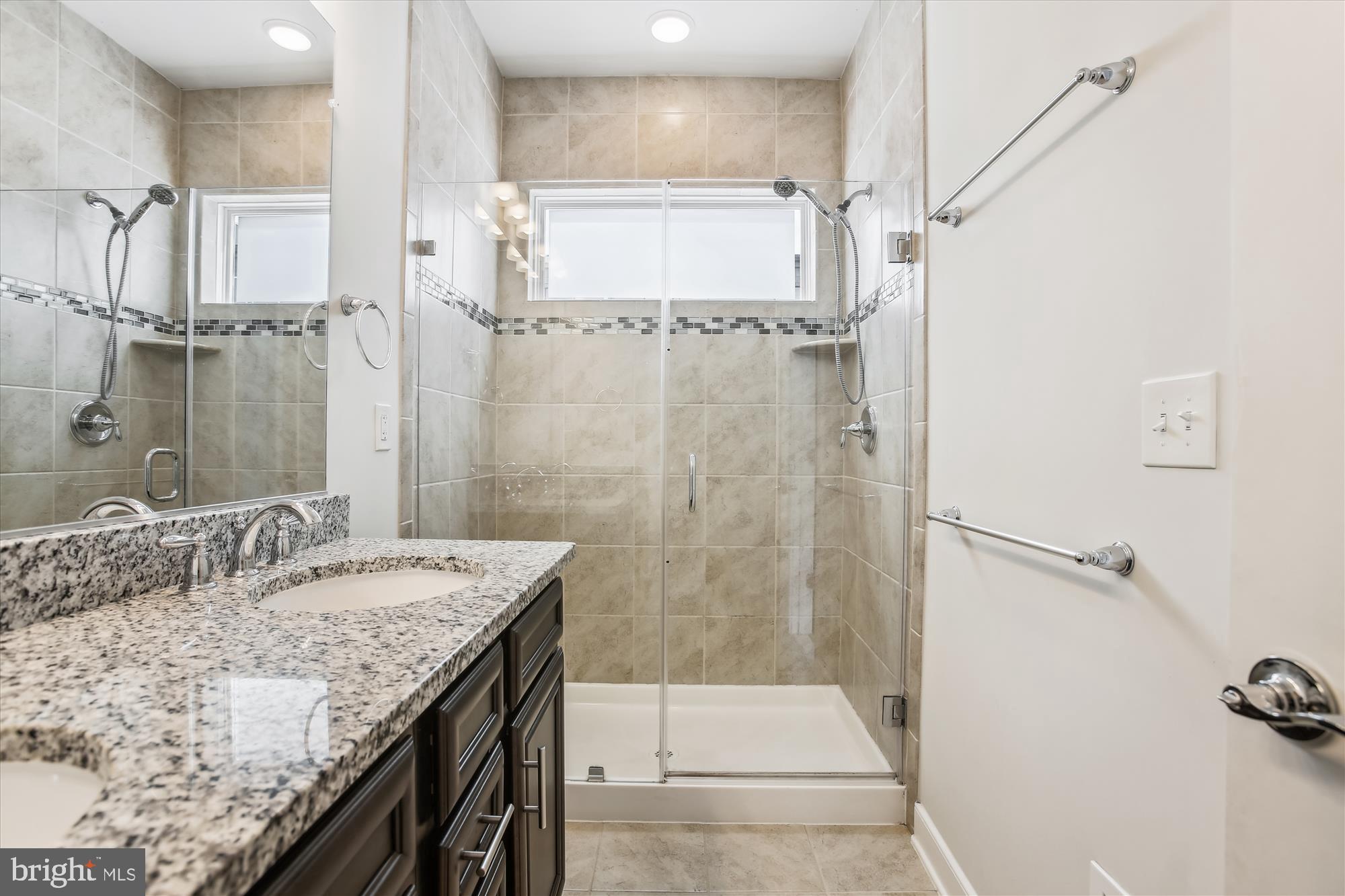 METROPARK AT ARROWBROOK - Residential Lease