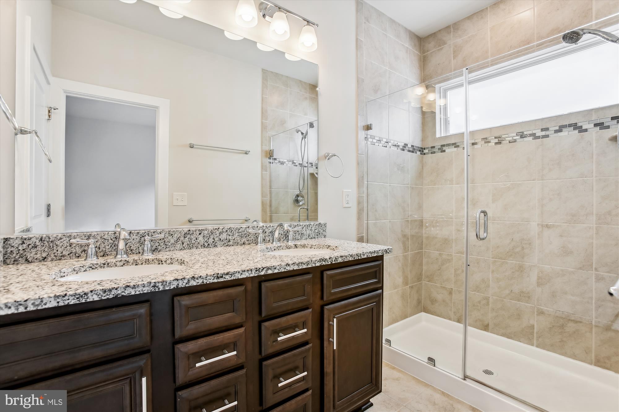 METROPARK AT ARROWBROOK - Residential Lease