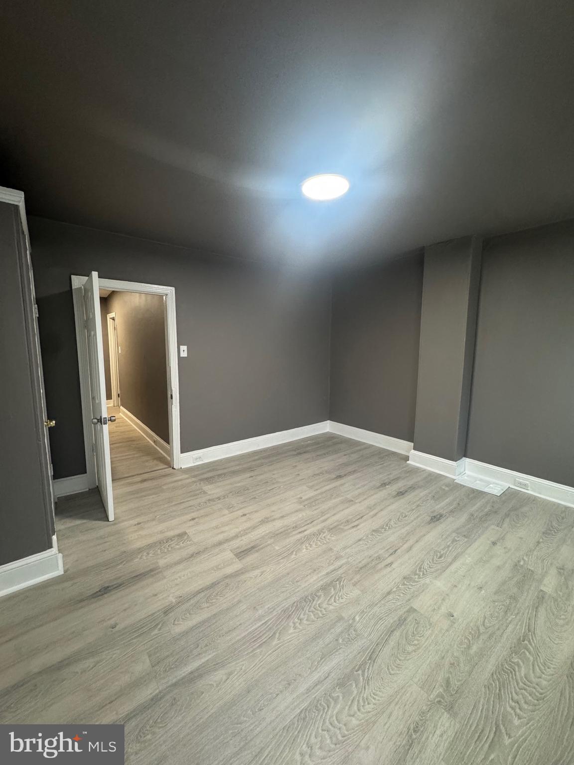 KENSINGTON - Residential Lease