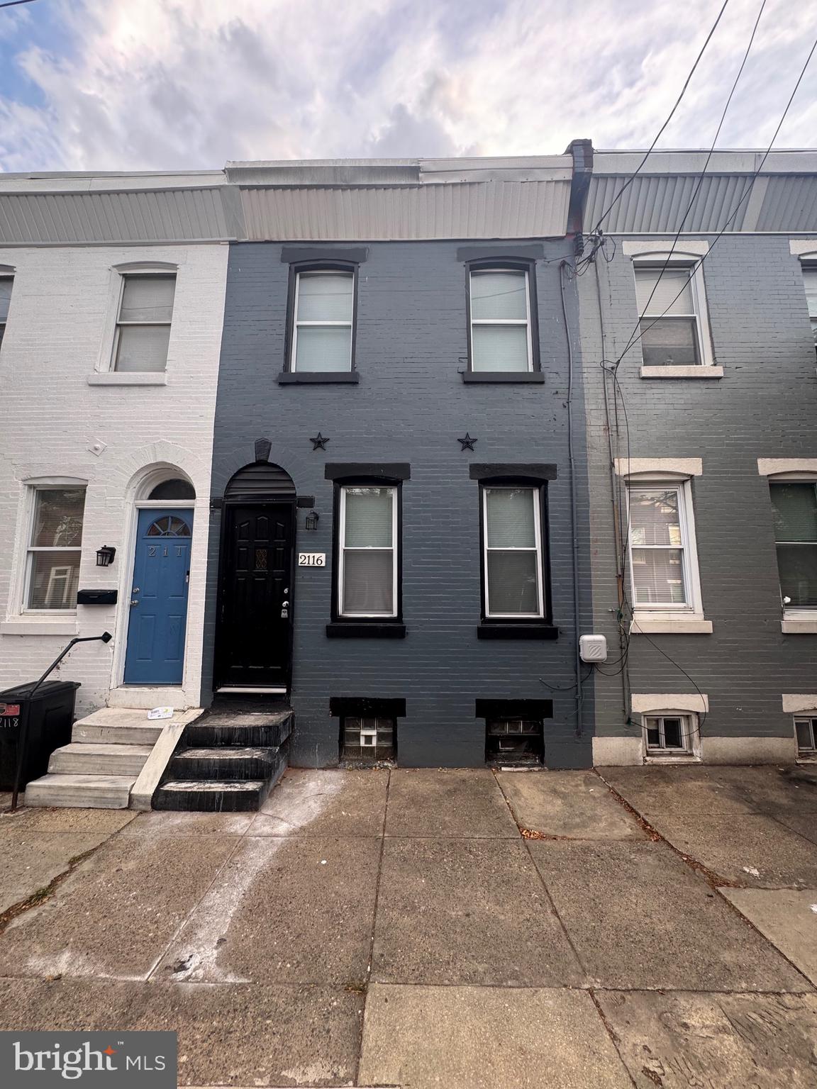 KENSINGTON - Residential Lease