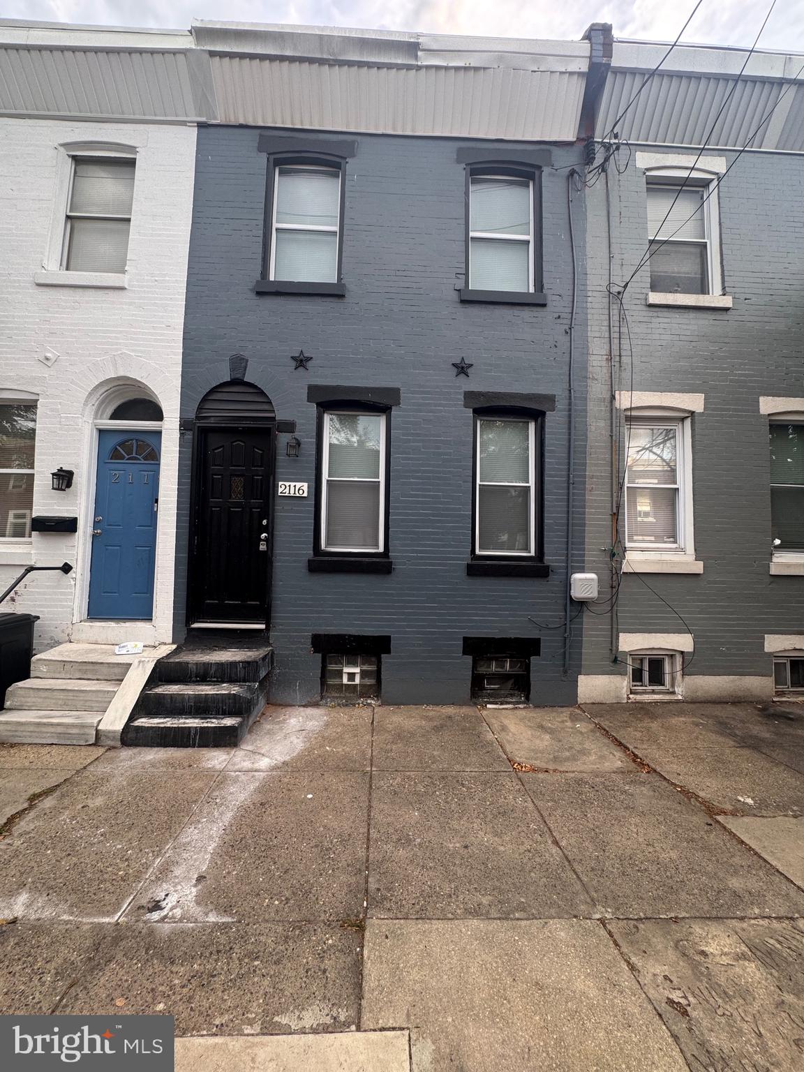 KENSINGTON - Residential Lease