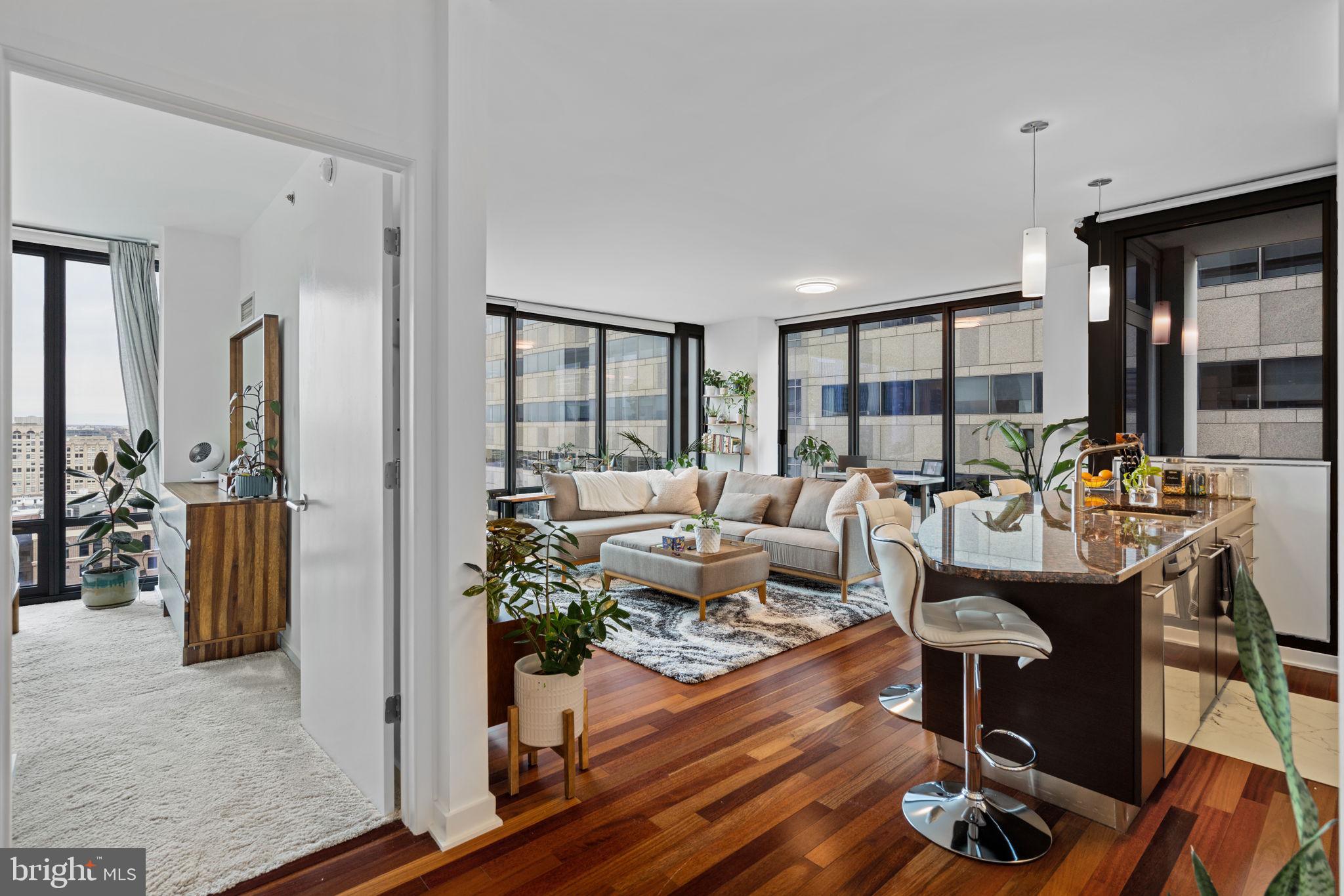 RITTENHOUSE SQUARE - Residential