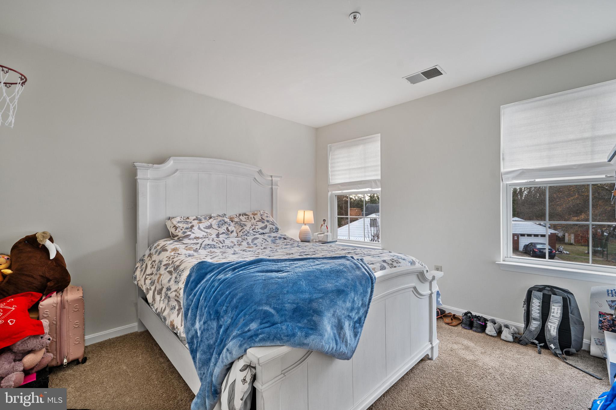 CAMBRIDGE ESTATES - Residential