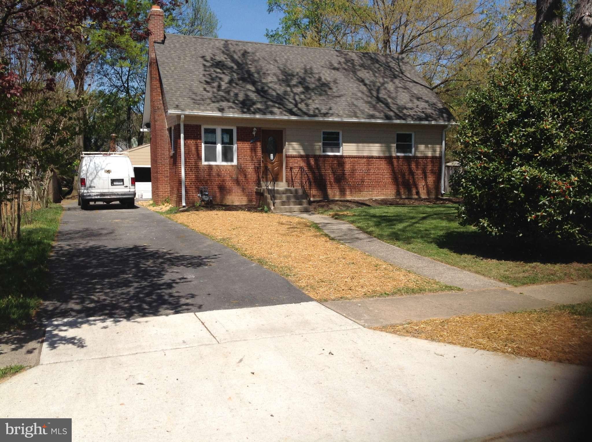 BROYHILL PARK - Residential