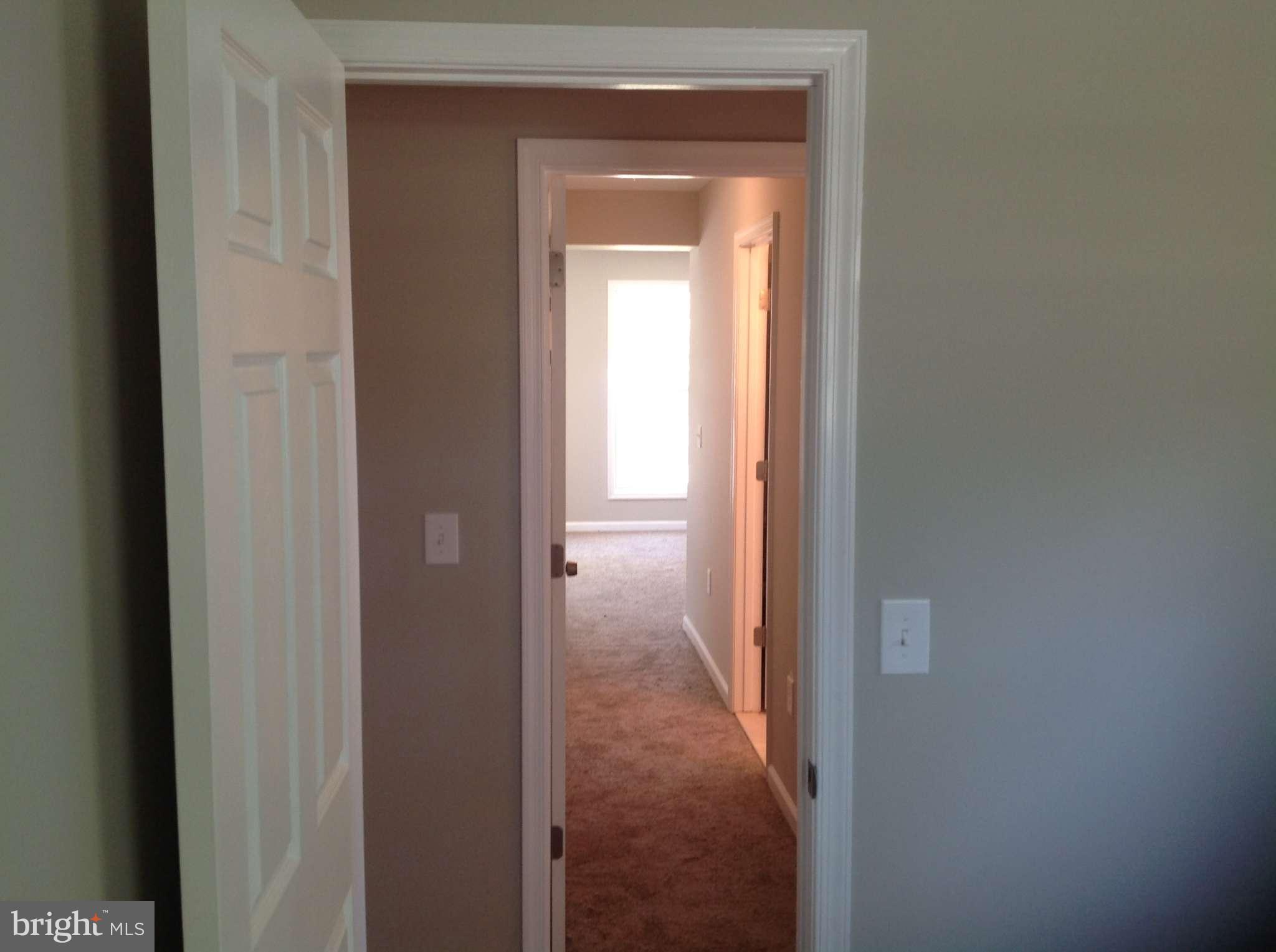 BROYHILL PARK - Residential