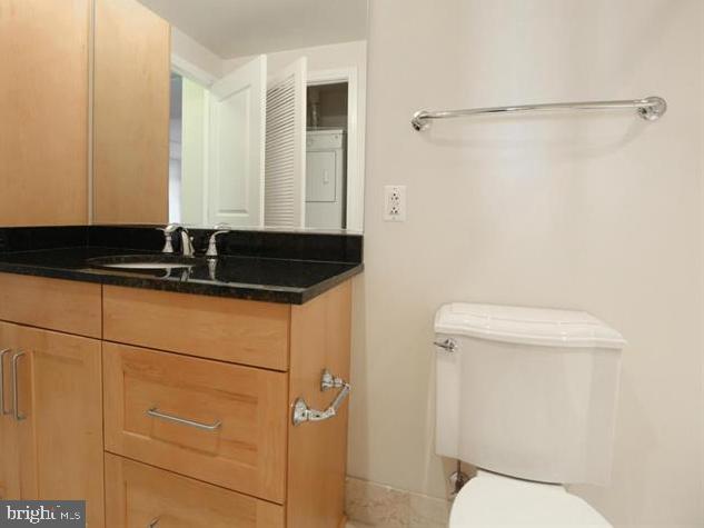 ONE PARK CREST - Residential Lease