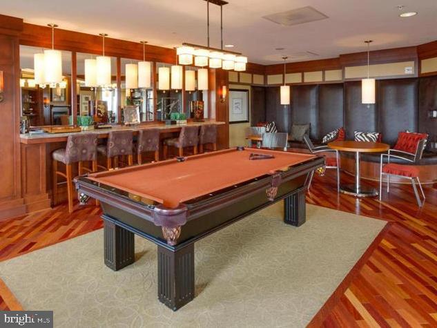 ONE PARK CREST - Residential Lease